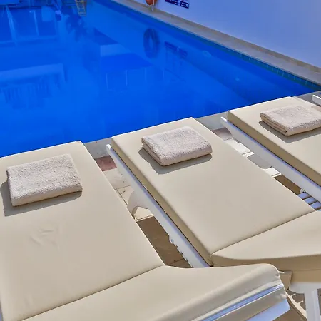 Hotel Linda Class Kas